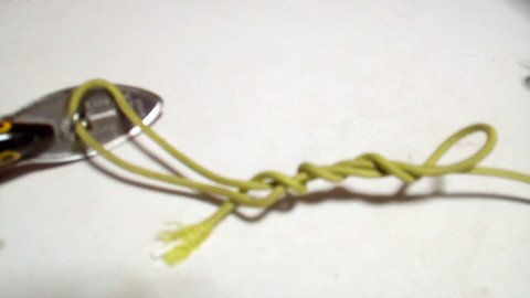 釣り糸や針の結び方　ハングマンズノット (3)